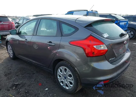 2012 Ford Focus Se z USA, uszkodzony, nr VIN 1FAHP3K25CL266427